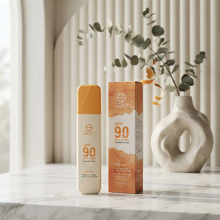 لوسیون ضدآفتاب استلین SPF90 مدل روشنکننده و جوانساز ۱۲۰ گرم – محافظت بالا با بافت سبک و بدون رد سفید